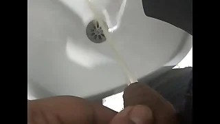 Desi cheerful urinate